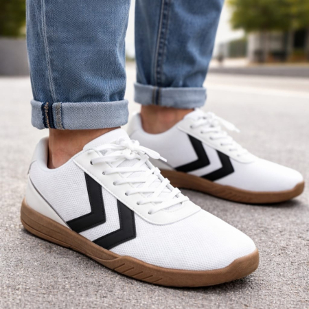 INCALTAMINTE - Adidasi Hummel steady game albi