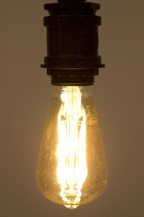 Bec led "st64" *220-240v 4w 2200k E27* amber cm ø 6,5x13,5 [2]