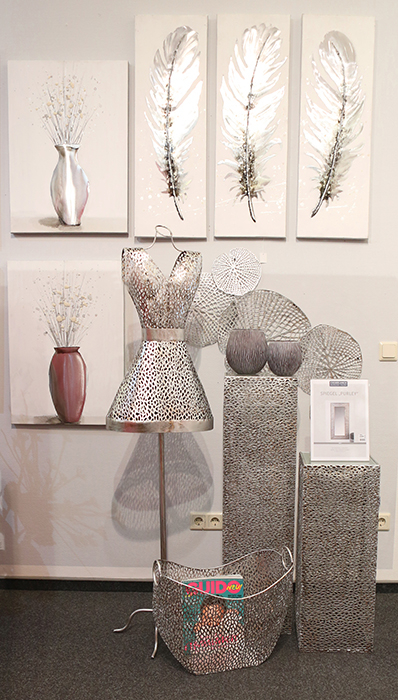 Bust PURLEY, metal, 155 x 41 cm [2]