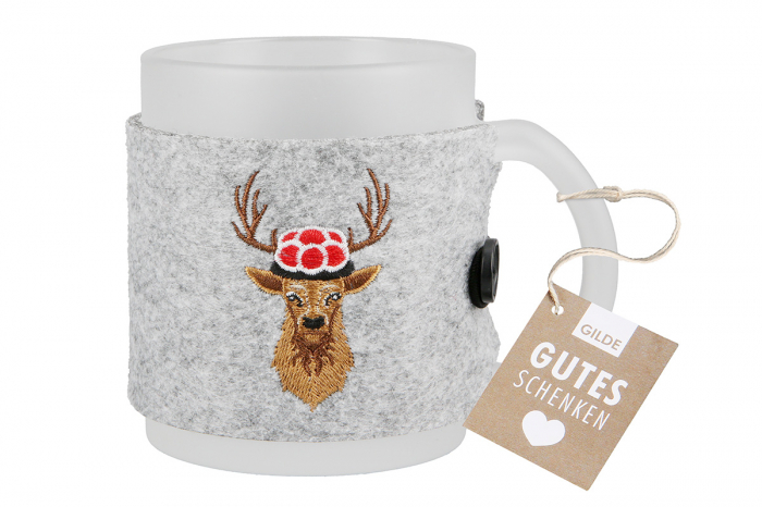 Cana Deer with hat [2]