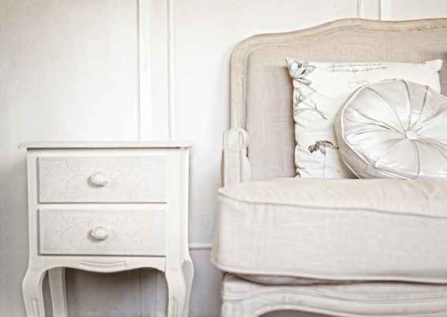 Noptiera CLORINE, lemn, alb, 41x33.5x68cm [4]