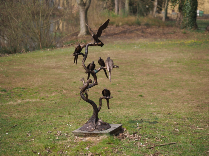 Statuie bronz, 8 papagali pe buștean 165x45x75 cm [6]