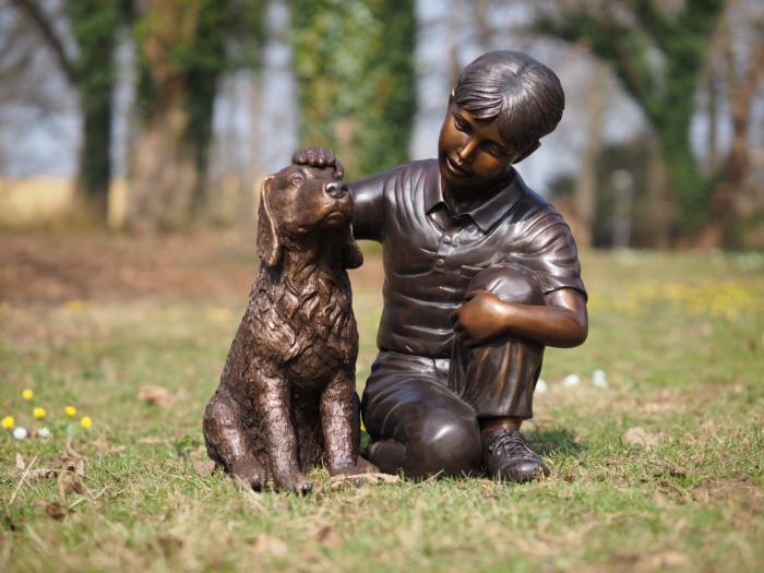 Statuie bronz, Băiat cu câine [2]