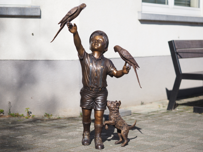 Statuie bronz, Fată cu 2 păsări [2]