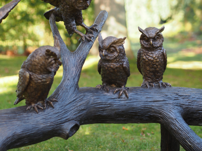 Statuie bufnita care sta pe o crenguta, Bronz, 140 X 50 X 150 cm [3]