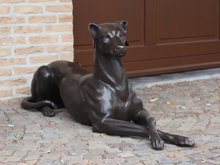 Statui câini care stau intinsi, Bronz, 51 X 31 X 130 cm [2]