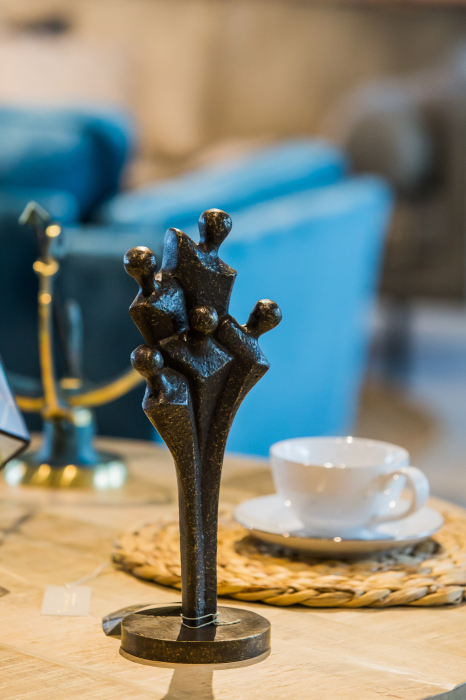 Statuie familie, Bronz 33 x 11 x 12 cm [2]