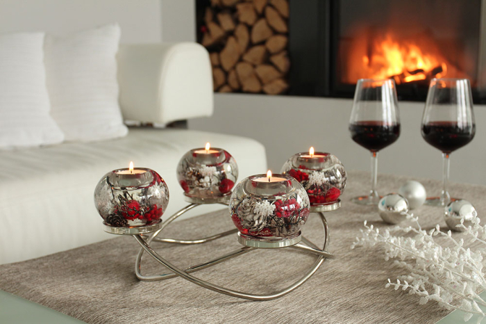 Suport lumanare Dreamlight, model Tealight, Ronda Smart, „Winter Berries”, sticla, transparent, rosu, argintiu, PU 1, H 14 cm, A. 34 cm [2]