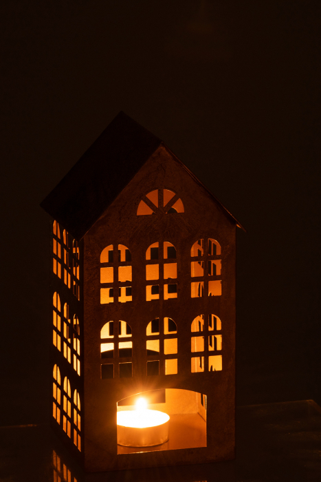 Suport lumanare House, Metal/Fier, Auriu, 17.5x17x32.5 cm [3]