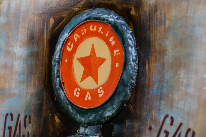 Pictura metalicapompa de benzina [2]