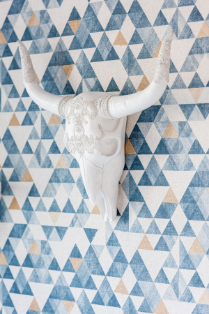 Decoratiuni de perete - Decoratiune de perete Skull Deer, Rasina, Alb, 52x34x34 cm