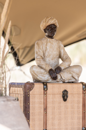 Tribal - Figurina Indian, Compozit, Maro, 24x20x33 cm