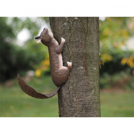Decoratiuni terasa si gradina - Figurina metal Metal Squirrel Bird Feeder, 37x15x19 cm