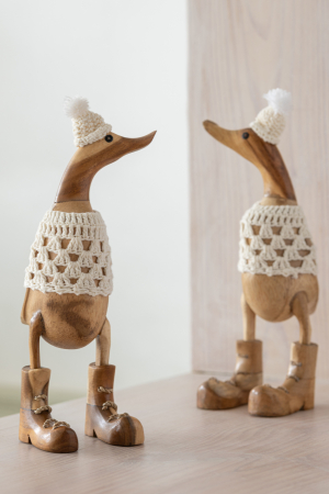 IN STOC - Figurina Rata crosetata din lemn, natur/alb, sortiment de 2 | L 11X l 10X H 28 cm