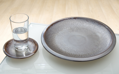 Accesorii - Platou decorativ, ceramica, gri/maro, 18,5x18,5x4 cm