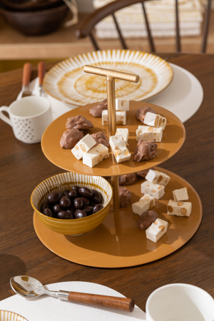 Tavi si platouri - Platou etajera