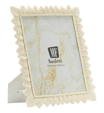 Rame foto - Rama, Bow cm 26,9x1,8x31,8 (dimensiune interna cm 20x25)