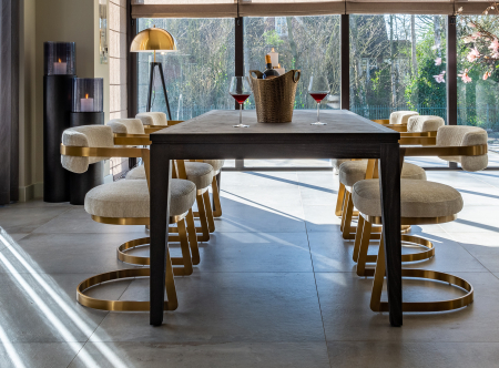 Scaune dining - Scaun Jordan bej catifelat (rezistent la foc)