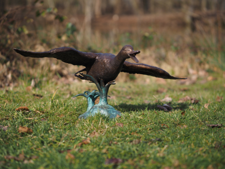Figurine bronz - Statuie bronz, Rață