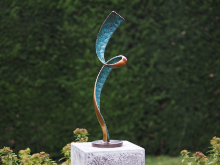 Decoratiuni terasa si gradina - Sculptura HELIX, Bronz, 56 x 13 x 13 cm