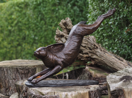 Statui - Statuie iepurii care alearga, Bronz, 85 X 18 X 72 cm