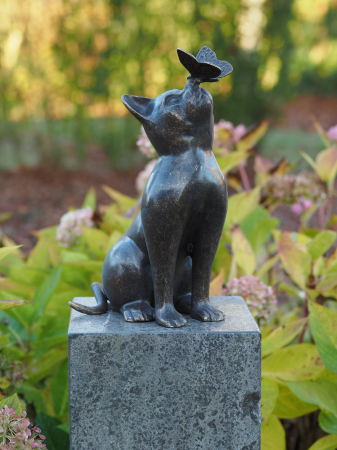 Figurine bronz - Statuie pisica cu flori, Bronz, 38 x 16 x 25 cm