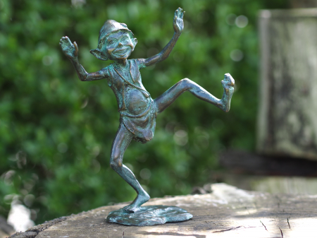 Figurine bronz - Statuie pixie care danseaza, Bronz, 24 x 9 x 19 cm