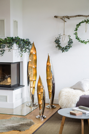 Suporturi lumanari - Suport lumanare Cava, Aluminiu nichelat/Sticla/Foita de aur, Auriu/Argintiu, 70x18 cm