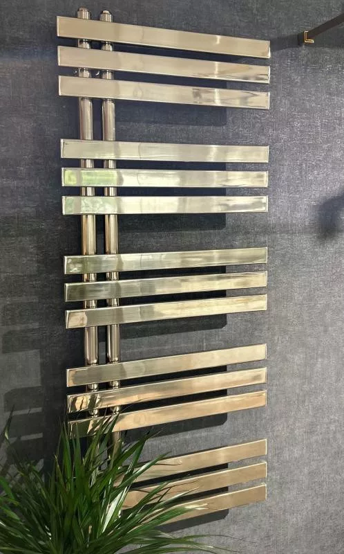 Baie - Calorifer portprosop HORIZONT SHINY GOLD SLIM 1200x500mm – Auriu Lucios