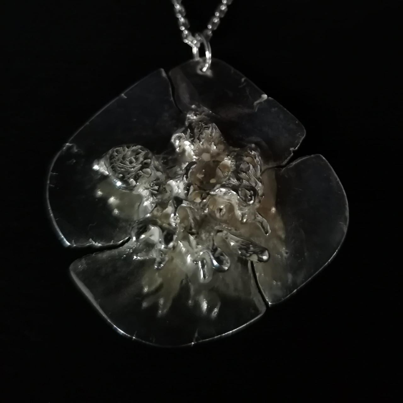 Pandantiv cu flori de gheata abstract statement 1 [4]