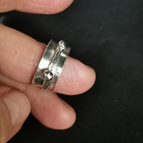 spinner ring [4]