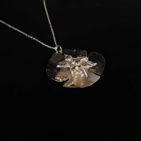 Pandantiv - Pandantiv cu flori de gheata abstract statement 1