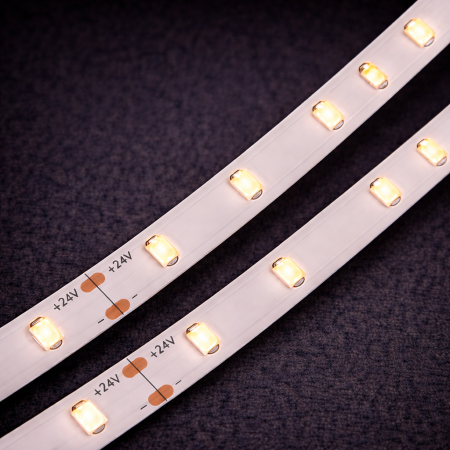 LED szalag 24V - Banda LED • 56 LED / m • 24V • 6W • 4000K • IP20 •  690lm • 8mm  • Cri92