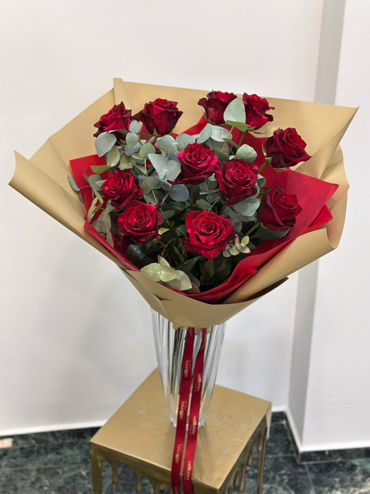 Buchet floral trandafiri roșii [1]