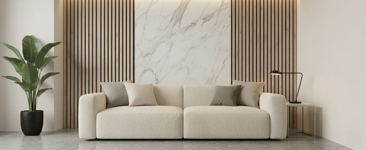 Amenajare living cu riflaje si marmura ARN homeDecor