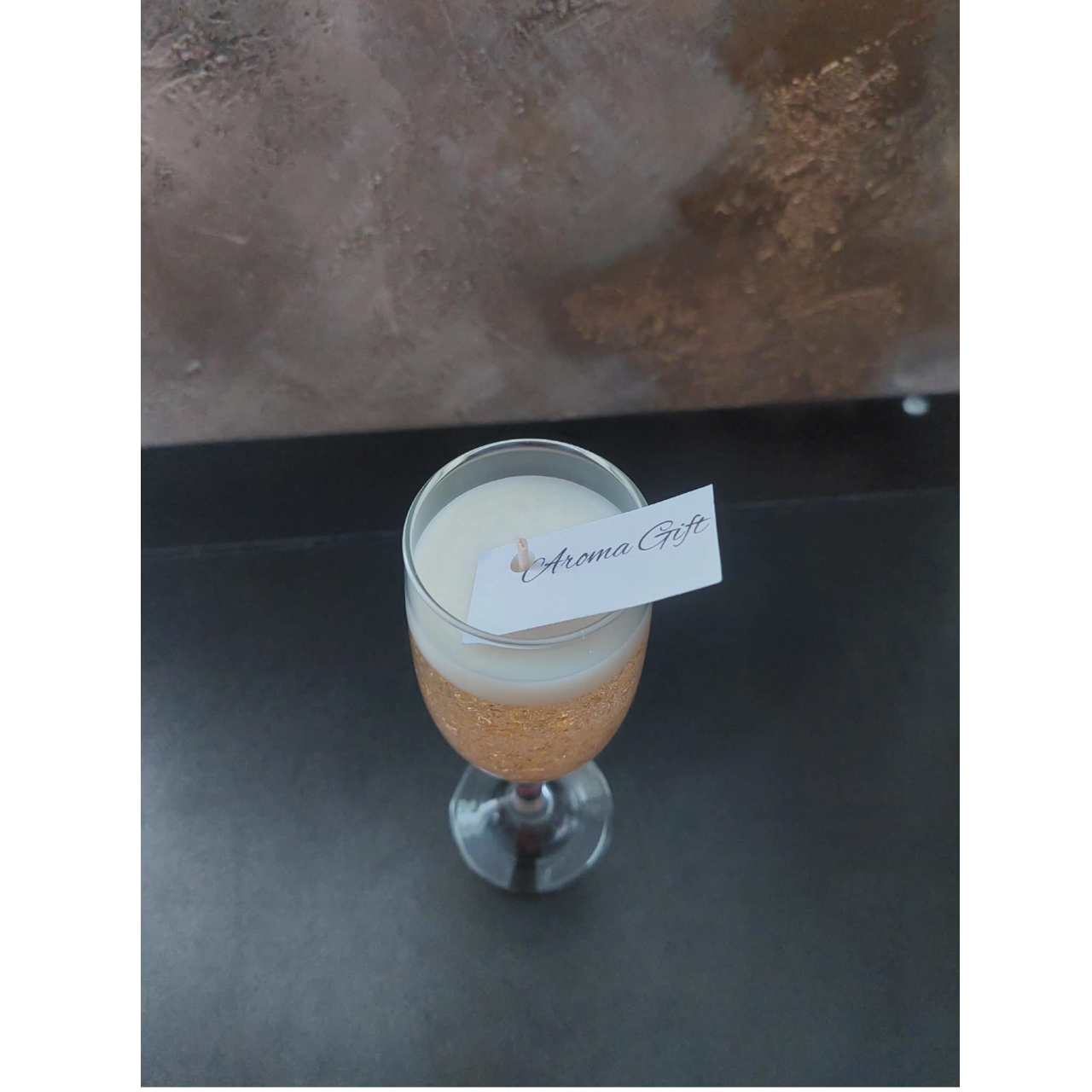 Lumânare artizanală decorativa „Golden Champagne” [4]