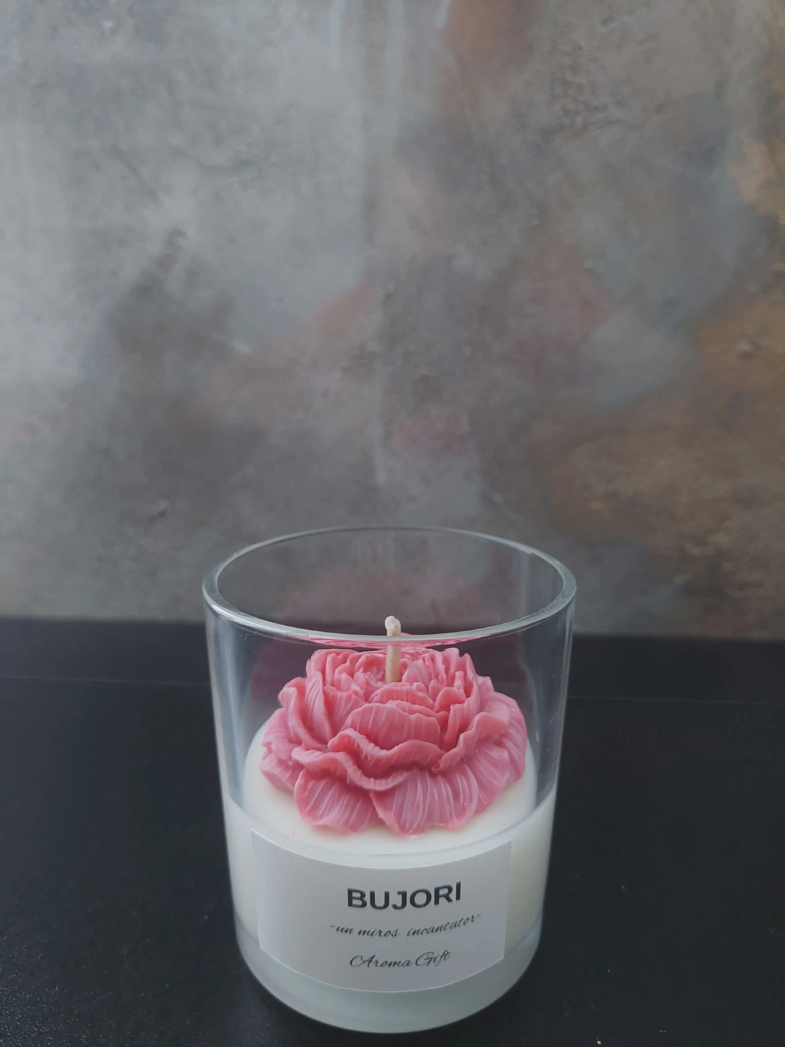 LUMANARE HANDMADE CU AROMA DE BUJOR [5]