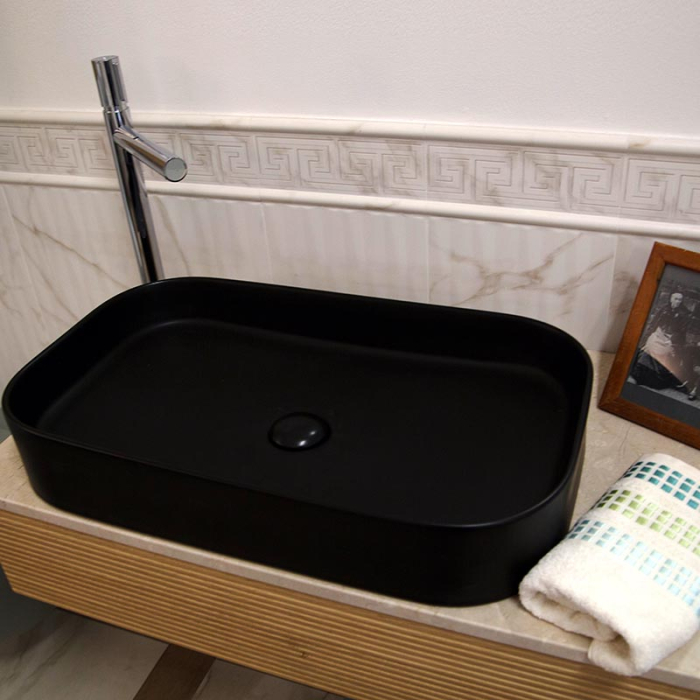 Lavoar pe blat Fluminia Capri 65, dreptunghiular, 65 x 38 cm, negru mat [7]