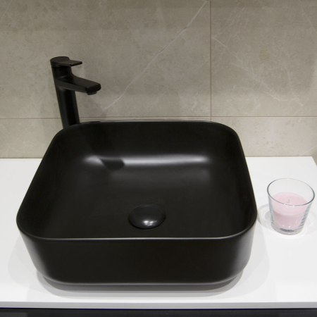 Lavoar patrat Fluminia Andra Black, negru mat, fără loc pentru baterie și preaplin, 38.5 x 38.5 x 13.5 cm [2]