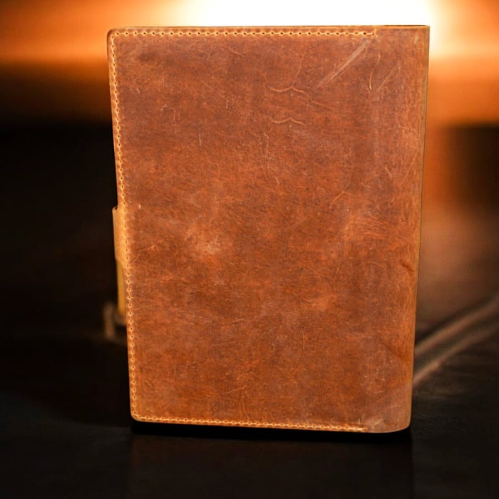 Copertă jurnal din piele A5, inchidere cu capsa [5]