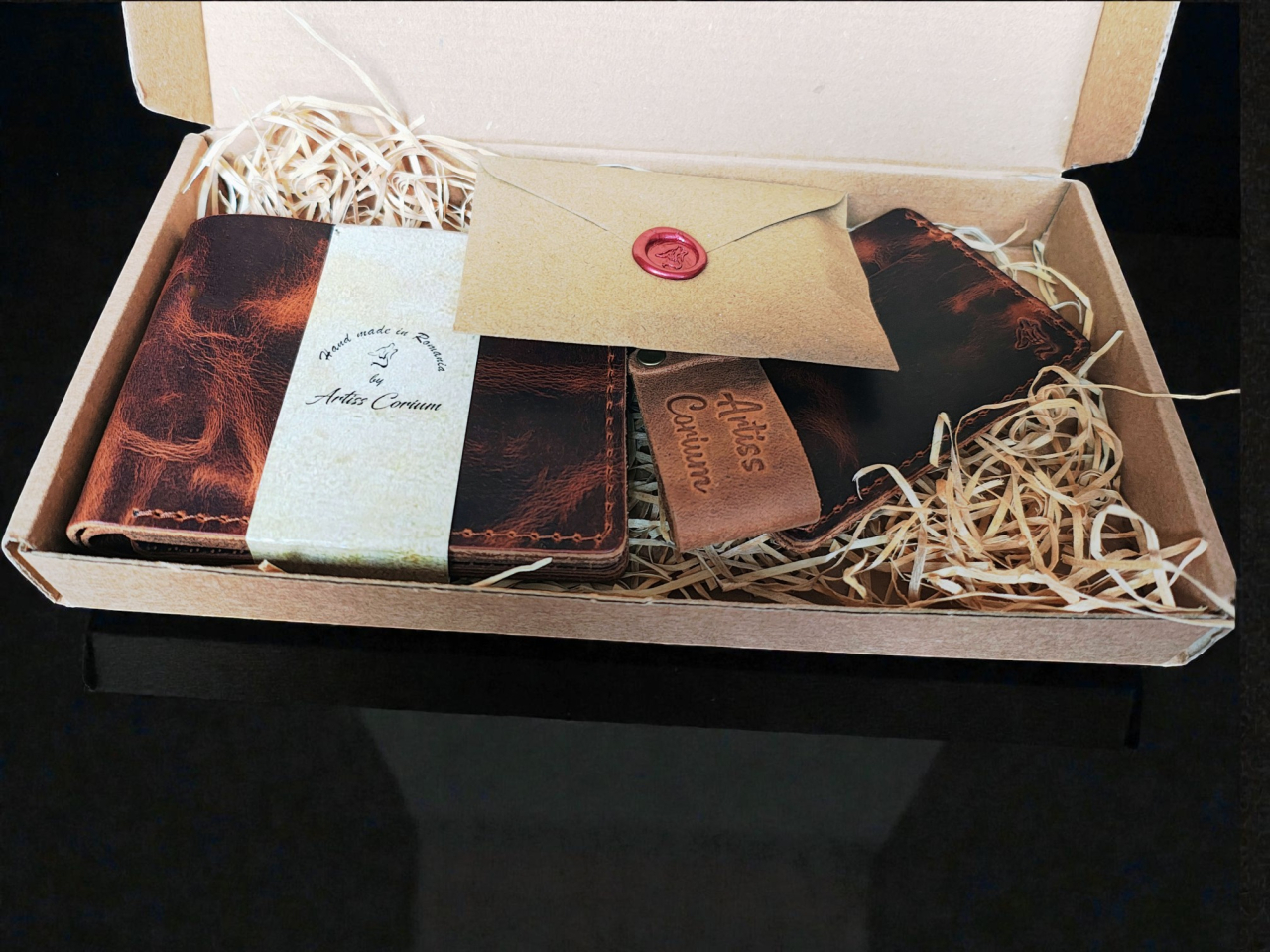 Pachet promotional– Portofel + Portcard + Breloc [10]