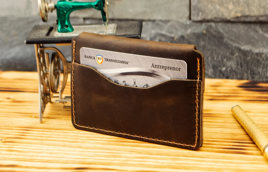 Portcard clapeta din piele naturală full-grain pentru carduri – Artiss Corium [2]