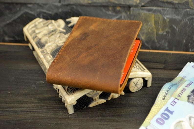 Portofel din piele naturală Crazy Horse – durabil, compact, autentic – Artiss Corium [2]