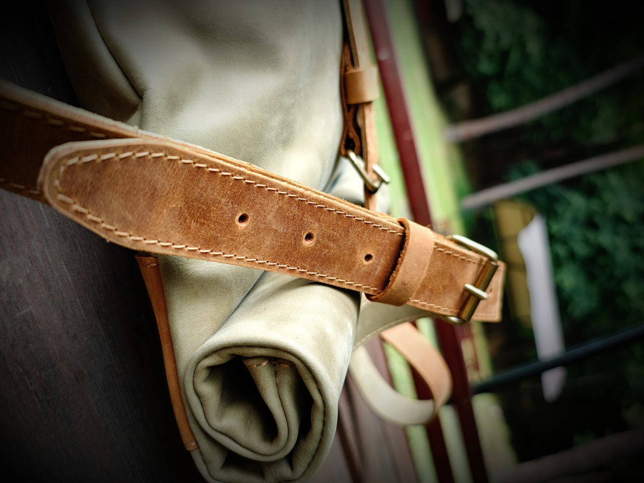 Rucsac din piele naturală – Design vintage și funcționalitate premium [5]