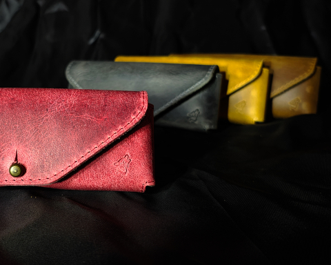 Etui pentru ochelari din piele naturală  – protecție elegantă și stil autentic – Artiss Corium [13]