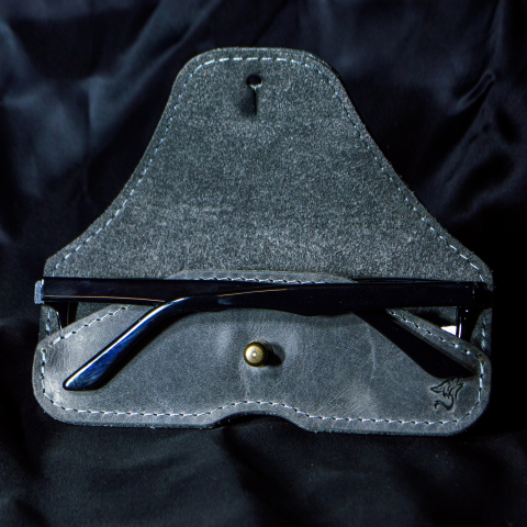 Etui pentru ochelari din piele naturală v03  – protecție elegantă și stil autentic – Artiss Corium [12]