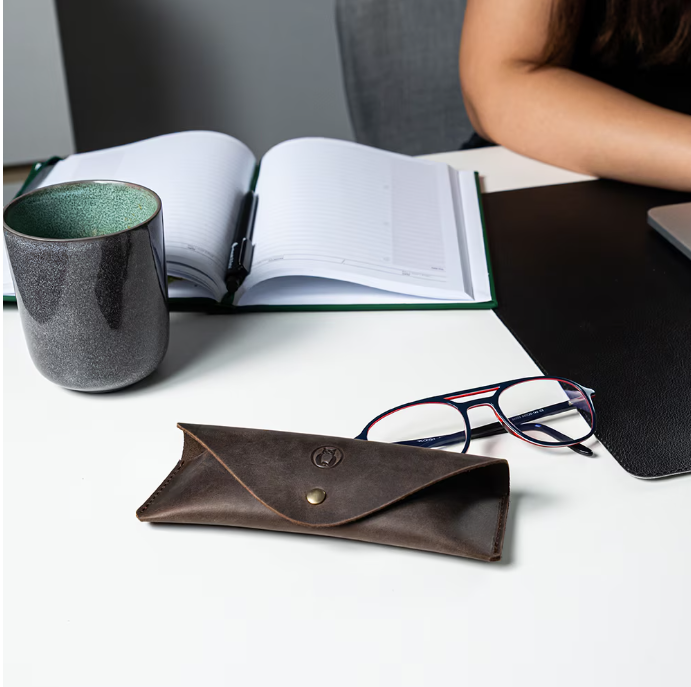 Etui ochelari Vintage, piele naturală, închidere cu capsă, maro [2]