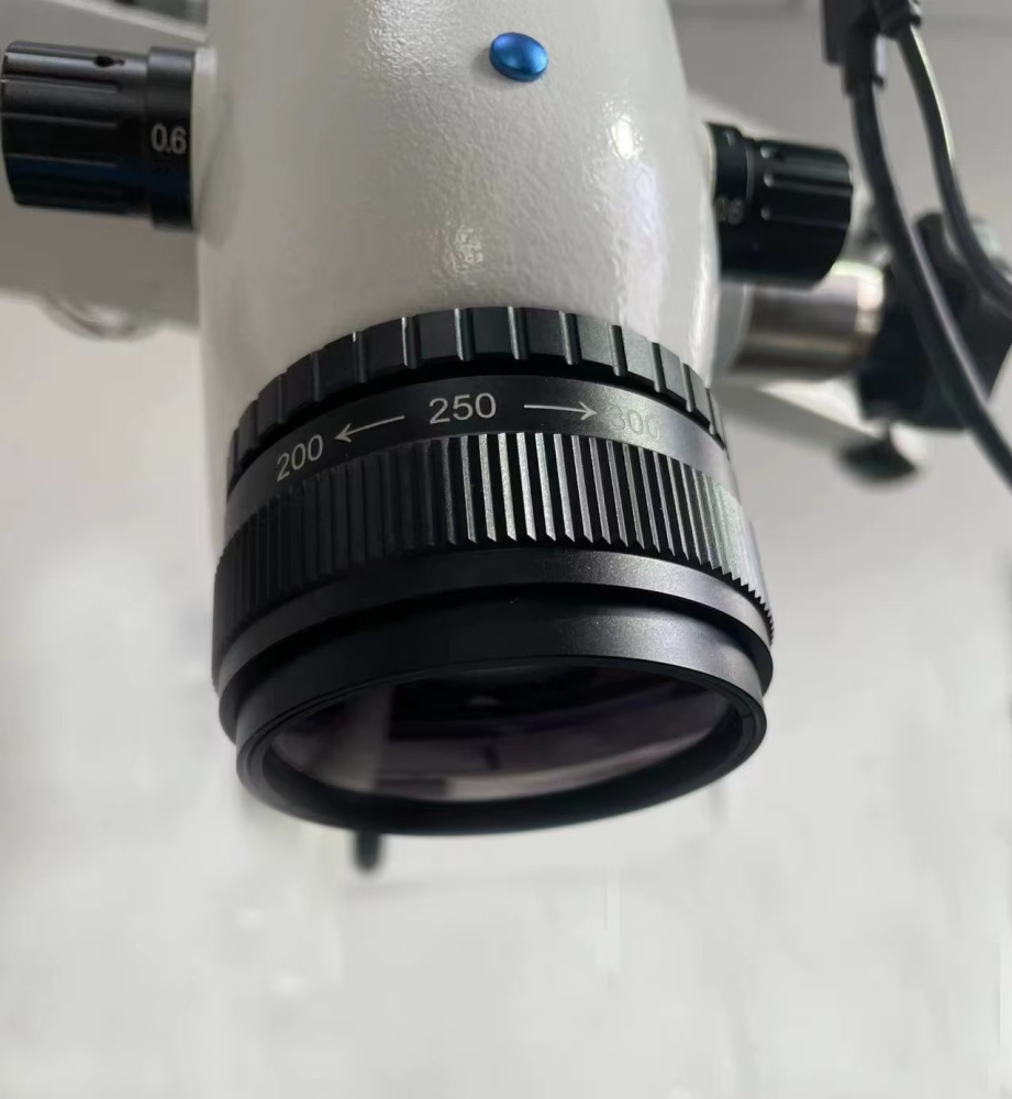 Lentila  reglabila 200-400 mm compatibila Zeiss, Zumax [2]