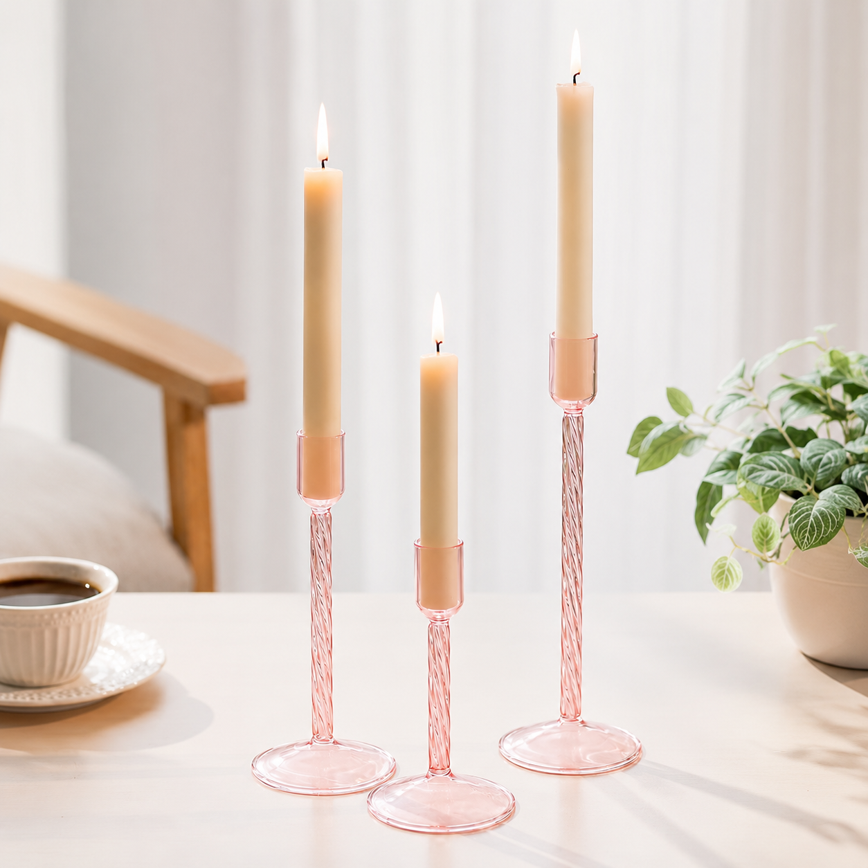 Set 3 sfesnice din sticla roz pentru lumanari conice [2]