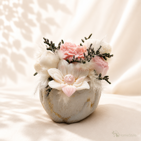 Categorii de produse - Aranjament din flori de ceară LOVE - „Pure Affection”